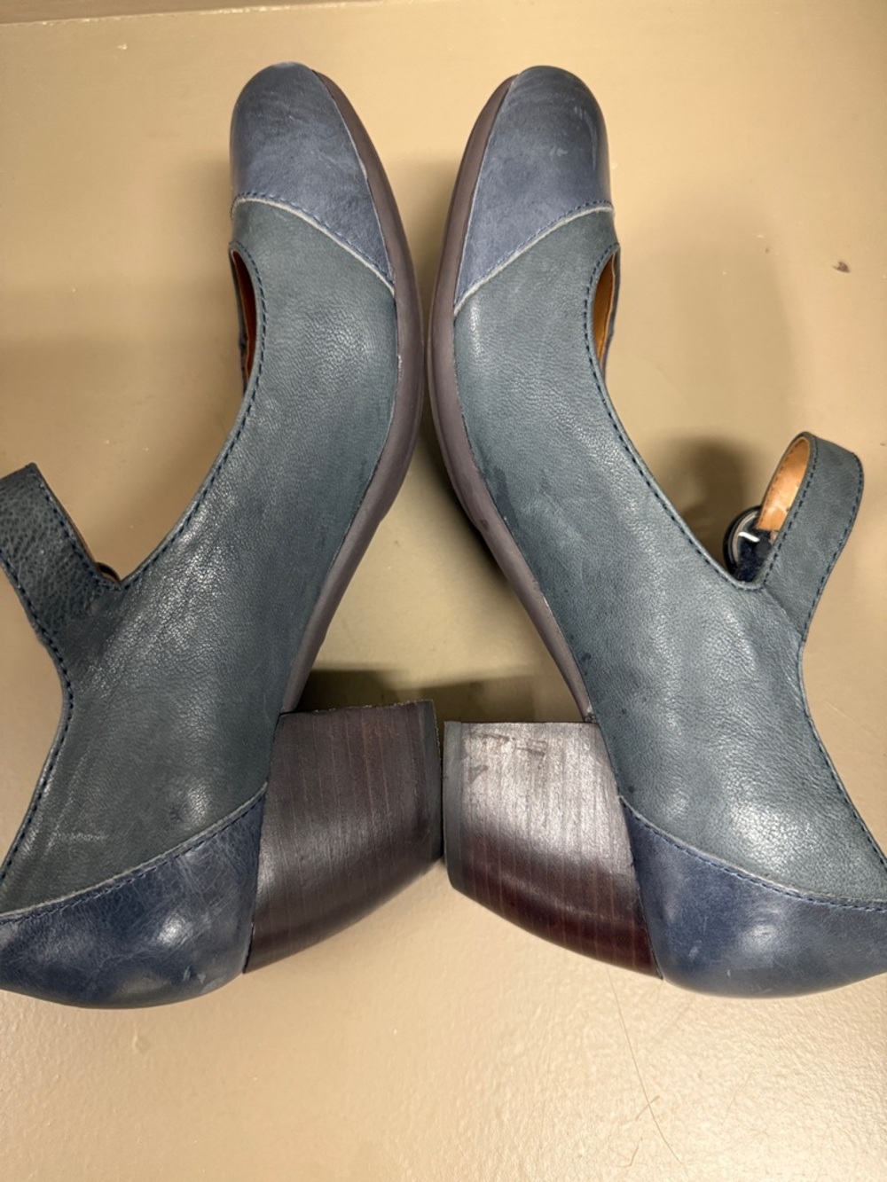 Comfortiva Blue Mary Jane Block Heel Pumps with Floral Details, hook & Loop - Picture 8 of 9
